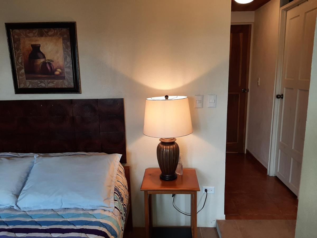 Marita'S Bed And Breakfast Nuevo Arenal Esterno foto