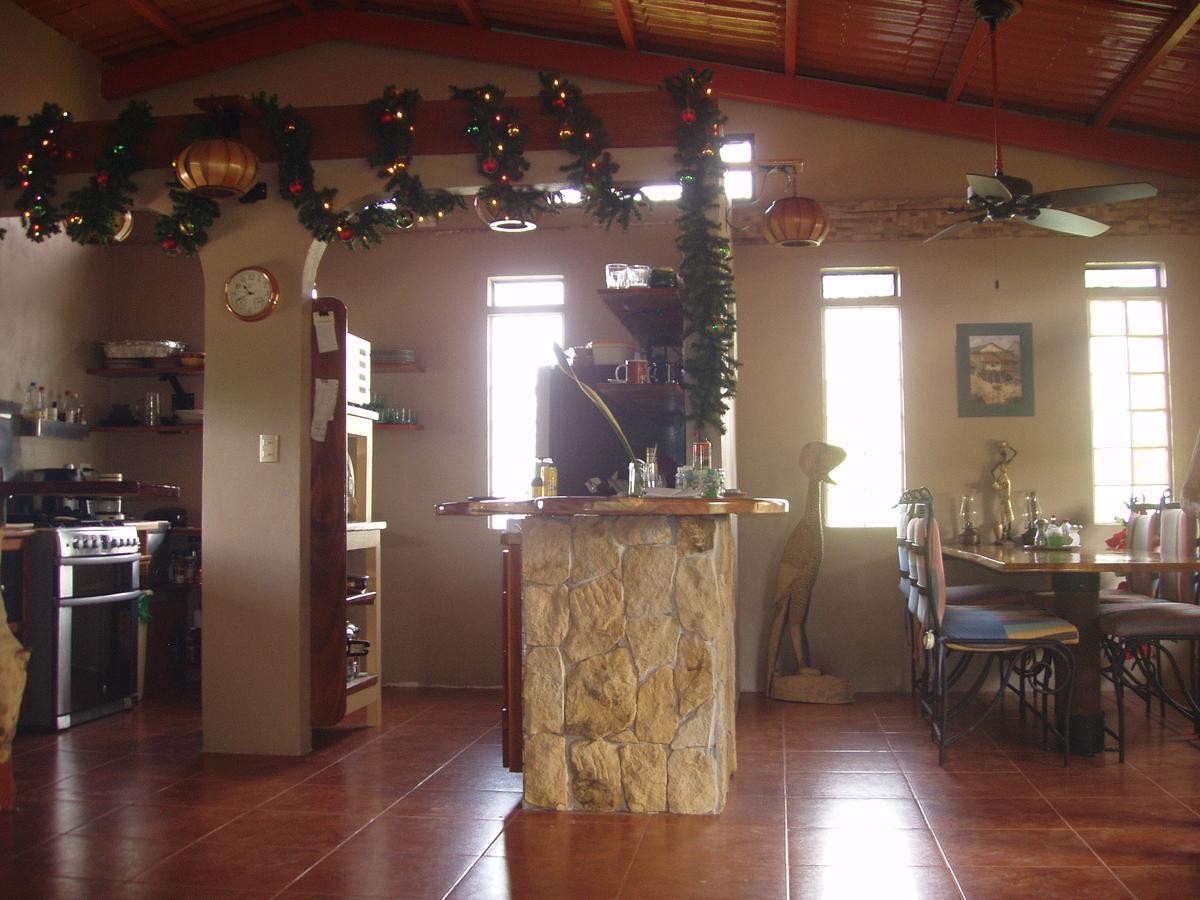 Marita'S Bed And Breakfast Nuevo Arenal Esterno foto